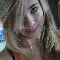 Garota animada,zuadora,amigavel e Carismatica ;p
Seguiindo de vota.Top Fashion3