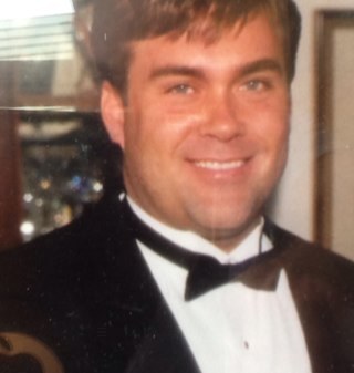 Golf lover, Patented Inventor, Dad & Caddy to a great, passionate, gifted golfer. I'm blessed to have great friends and family near and far over all my years!