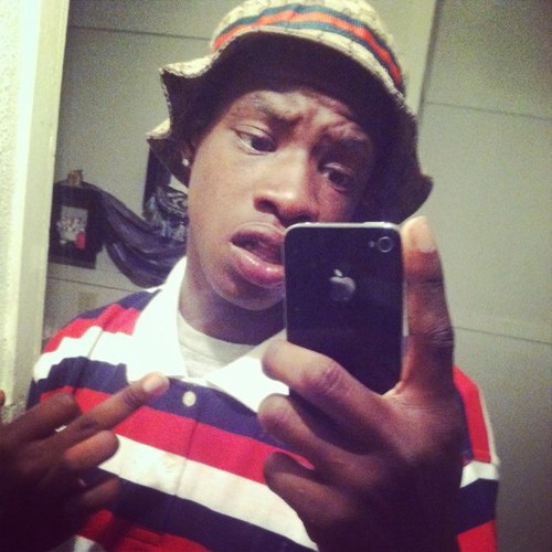 Mafia Shxt// @ll day getting mi ENDS up in mi own lane low key thuggin shineing on mi HATERS