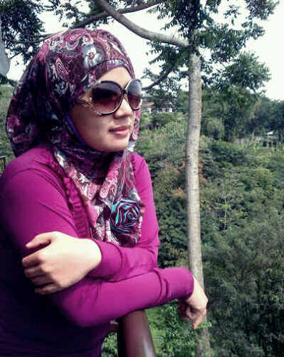 Simple & ordinary girl