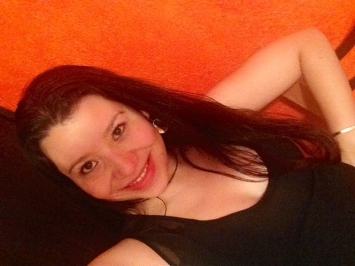 youalli24's profile picture. 