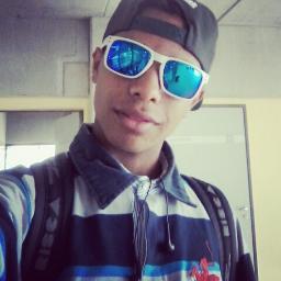 | Euteamo iiiiiiiirmão s2 *-* Ps : @BellaFofa_  *-* ; Best da @ttthay_N  :P