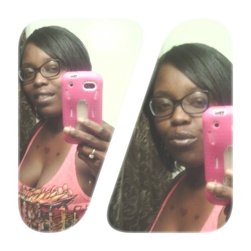 mzlil_2key's profile picture. My life. My choices. My problems. My mistakes. My lessons #U watch n I will entertain............ Clearly I'm all about mines dats it....#Mycircleissmall.......