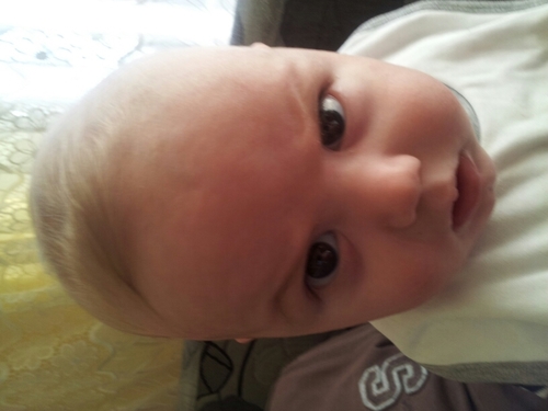 eslemsenam's profile picture. 