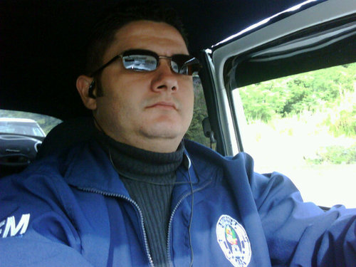 Licenciado en Educación, Trabajador Social, Funcionario Público y Revolucionario