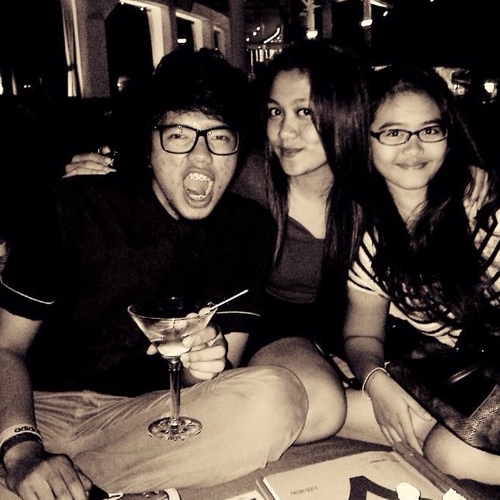 hakimalkatiri's profile picture. SMAN 7 DPS '09 | Telkom University '12 | ig, Line, Kik, KakaoTalk: hakimalkatiri | skype: abdulhakimalkatiri | Path: hakim alkatiri