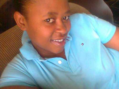 Im from a family of 5,im the second child,im a mother of a beautiful baby girl Kwezi and i just appreciate life and its obstacles ♥