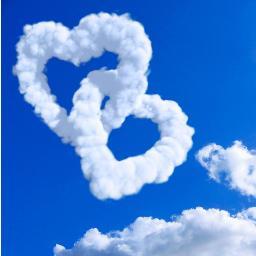 Todo mundo sabe o que é o amor poucos veem , muitos sentem mas poucos amam verdadeiramente como eu amo você !