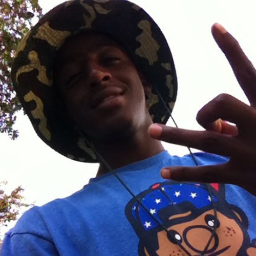 Follow me i follow back and FORIEGN GANG the team