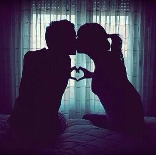 I'm just a girl, in love with the most amazing guy ever. Follow me and tweet me things about you and your man! :)