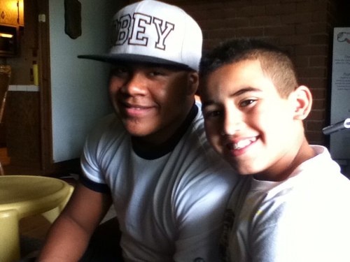 Yo wussup the name is arron follow and ill follow back lol ;))?!.33:}}