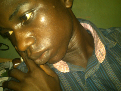 Am an easy-going guy, am single, am here for friendship... And i dont think i tolerate embarasement from any fucking person...youngjay tinz (YJT)..