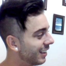 -Personal Trainer 
-Dançarino na Banda Santha Nova
     Divinópolis MG

Contato: (37) 9115-4263