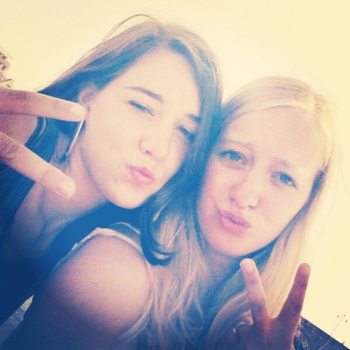 Marije is een gekkertje 3 en heel lief ^_^ hihi x jaimy
