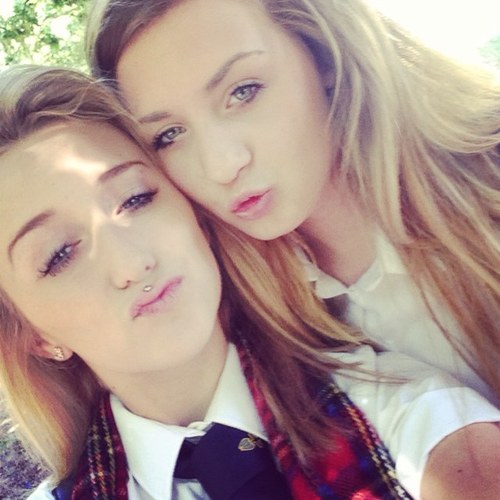 EllieLudford1's profile picture. 