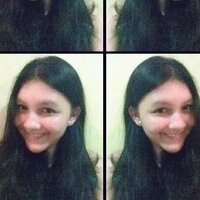 Risha Octaviani (@rishaoctaviani1) Twitter profile photo