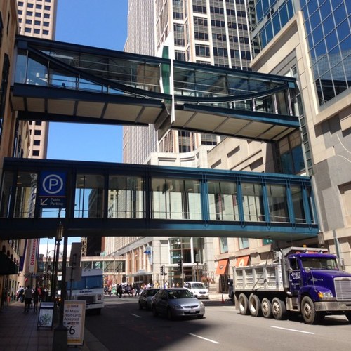 random musings about the random sightings / observations in the Minneapolis Skyways