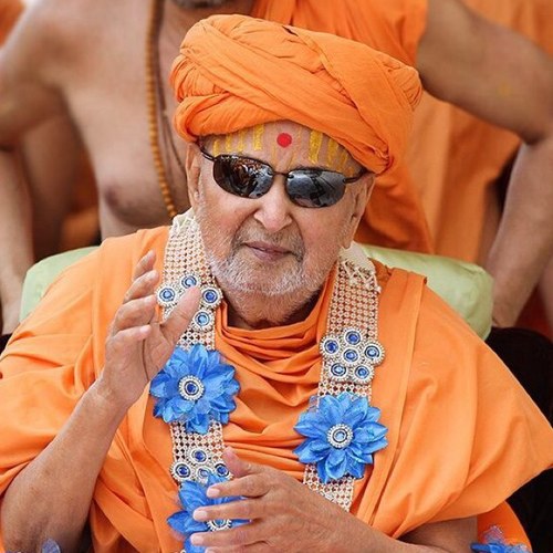 Pramukh Swami Sarvasva Amaru, Karshe Ruda Kaaj..