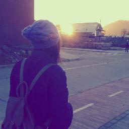 Lucii_Beatriiz's profile picture. A veces las cosas más fuertes y maravillosas son aquellas que no podemos ver u.u
Holaaa Soy  #Directioner y #Hunter jijij *-* 
Tengo 13 Años y soy Chilena :)