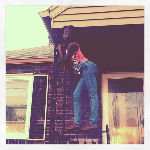 Its Meeeee follow me OR NOT i honestly dont care :) FOLLOW my baby daddy Mookie from the West @iHeart_Mookie