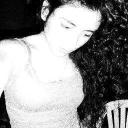 Veroniik_21's profile picture. ¡¡¡Soy  algo diferente, estoy loca , Me confundo ,Me ilusiono , Me rió sola,  Me encanta soñar despierta....ACÉPTAME COMO SOY. O MIRA COMO ME VOY!!! 
✿.¸¸.✿