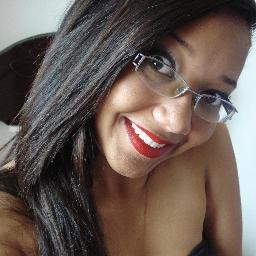 Que bom olhar pro lado e encontrar você, depois de tantas chances perdidas.