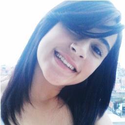 Mesmo que o mundo diga, “não vale a pena”, eu não ligo, eles não entendem o que se passa em meu coração. http://t.co/1ChvvoJnsR