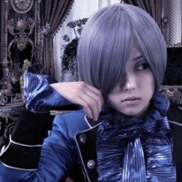 http://t.co/xcNJ5TKefA sell the Cosplay clothes,T shirt,  Flashlight, SEXY Women clothes and more. Buytra are the best wholesale and retailer on online.
