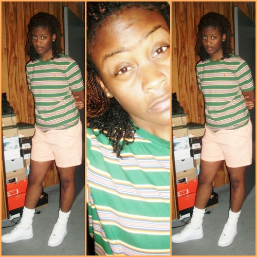 BLAH_YoFeelings's profile picture. JUST GOING W/ THE FLOW: SO... JUST FOLLOW FOR A FOLLOW BACK :) ◤(¬‿¬)◥ Follow Me on Instaa @ blahyoukid