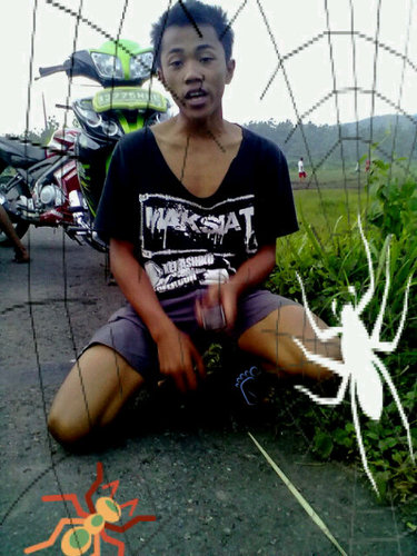 Kami benci peperangan Tapi kami tak gentar dari serangan