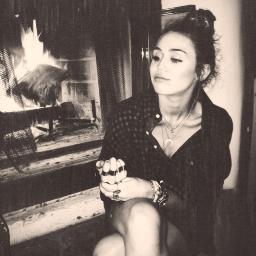 fauxonfire2's profile picture. shut the fuck up