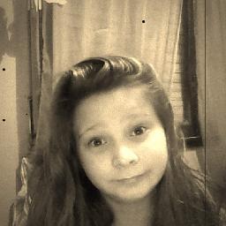 Hola!!!!Me llamo Agustina soy linda, divertida, carismática,Me gusta la música ,Me gustan los One Direction, en especial Niall Horan.Me siguen y los sigo!!!♥♥♥♥