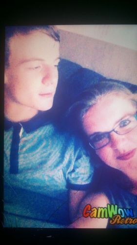 emm..don't know what to say in a bio but here it goes my name is Sean Kane im 16 from Ireland