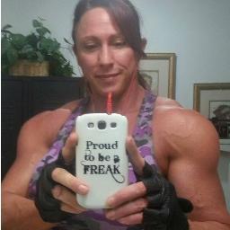 I'm a female bodybuilder and webcam performer on https://t.co/z3TAaFeYEL @musclesportmag YouTube series Spreading Like Wildfyre