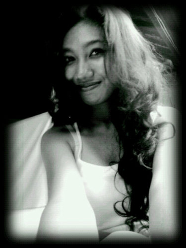 20 Des'94 | Sakura'09 | analis kesehatan STIKesWiraMedika'12 | @gunk_kornea♥