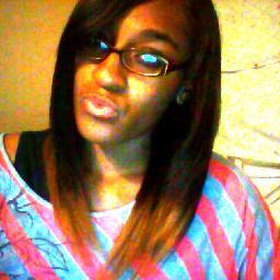 Ayyee Wssup Follow Me nd I'll #FollowBack ! #TeamBballPlaya #TeamSinger  Subscribe Me On YouTube Go To http://t.co/u2XzNdzN Thanxx:)