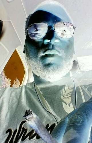 MUSIC LOVER...!!! Member of the Infamous RN5 CREW #GWADA #DAD #GALLIS  #ADDIKT For support: 0xdcA053cCf7f390a520C1F3EfbccB5f05530f9C0e