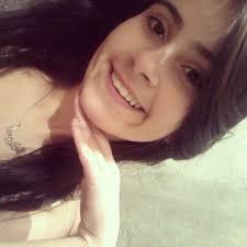 sou estranha.