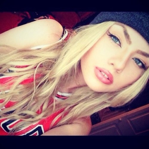 That cool lame girl