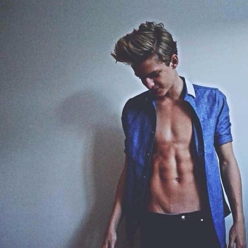 I didnt discover Cody early in the game but when I did he changed my life, and for that i thank the one and only @codysimpson