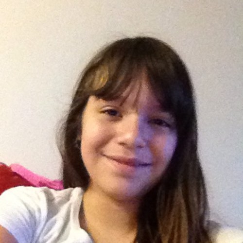 Hiii my name is jocelyn wats up ppl :)