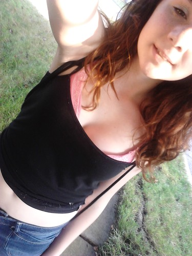 n e w j e r s e y
 FOLLOW ME ;* 
GO follow me on instragram : _sincerelymegan ,
Kik ; meqqiiee _so_loveable ( I don't bite . )