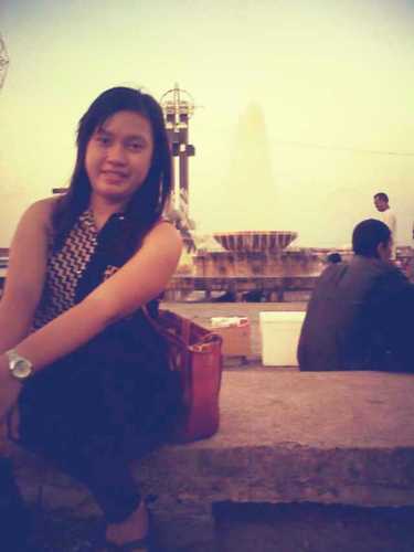 Follow me @BelaOktaviani or Beya ~ 02 Oktober 1996 ~ i ♥ Family &  ♥ Boyfriend me @RamaFajarianda ({})