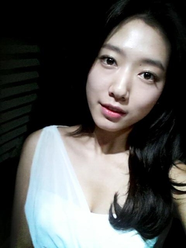 [@DreamLandClosed] RolePlayer of Park Shin Hye  Actress, Model, and Singer  90L  Follback? Mention