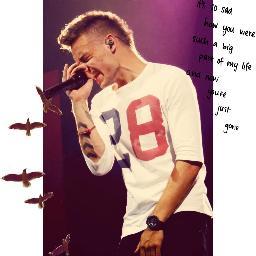follow @effingniam for 50 free follows x
