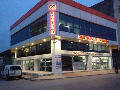 SİNEKLİK BİZİM İŞİMİZ...