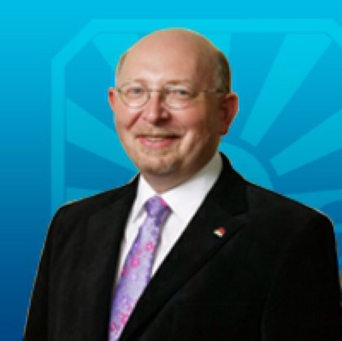 Working for Academies Enterprise Trust: formerly Principal at Felixstowe Academy  and Head of School at Deben High School.