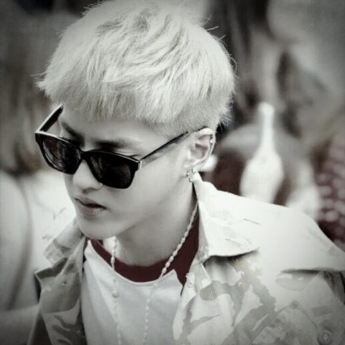 EXO-M KRIS  not real　R18/BL↬対応