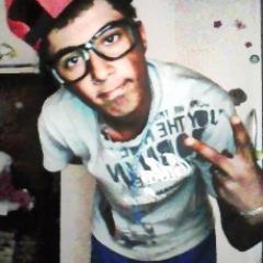 segue meu outro tuiter @its_vitorgarcia, sigo de volta *-*