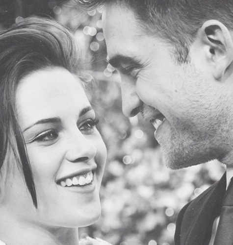 This is an account of ROBSTENER INDO. We are the most of ROBSTEN Fans - the biggest fans ROBSTEN community. Follow us on Twitter for your ROBSTEN updates!♥